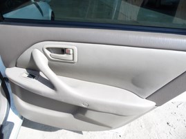 2001 TOYOTA CAMRY CE WHITE 2.2L AT Z18184